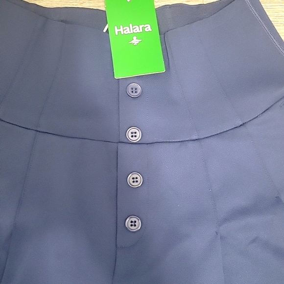 Halara Women's Navy Skirt - Picture 2 of 6